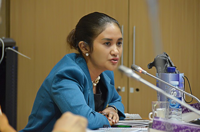 Ari Yusnita Serahkan Daun Tawa-Tawa untuk Diteliti LIPI
