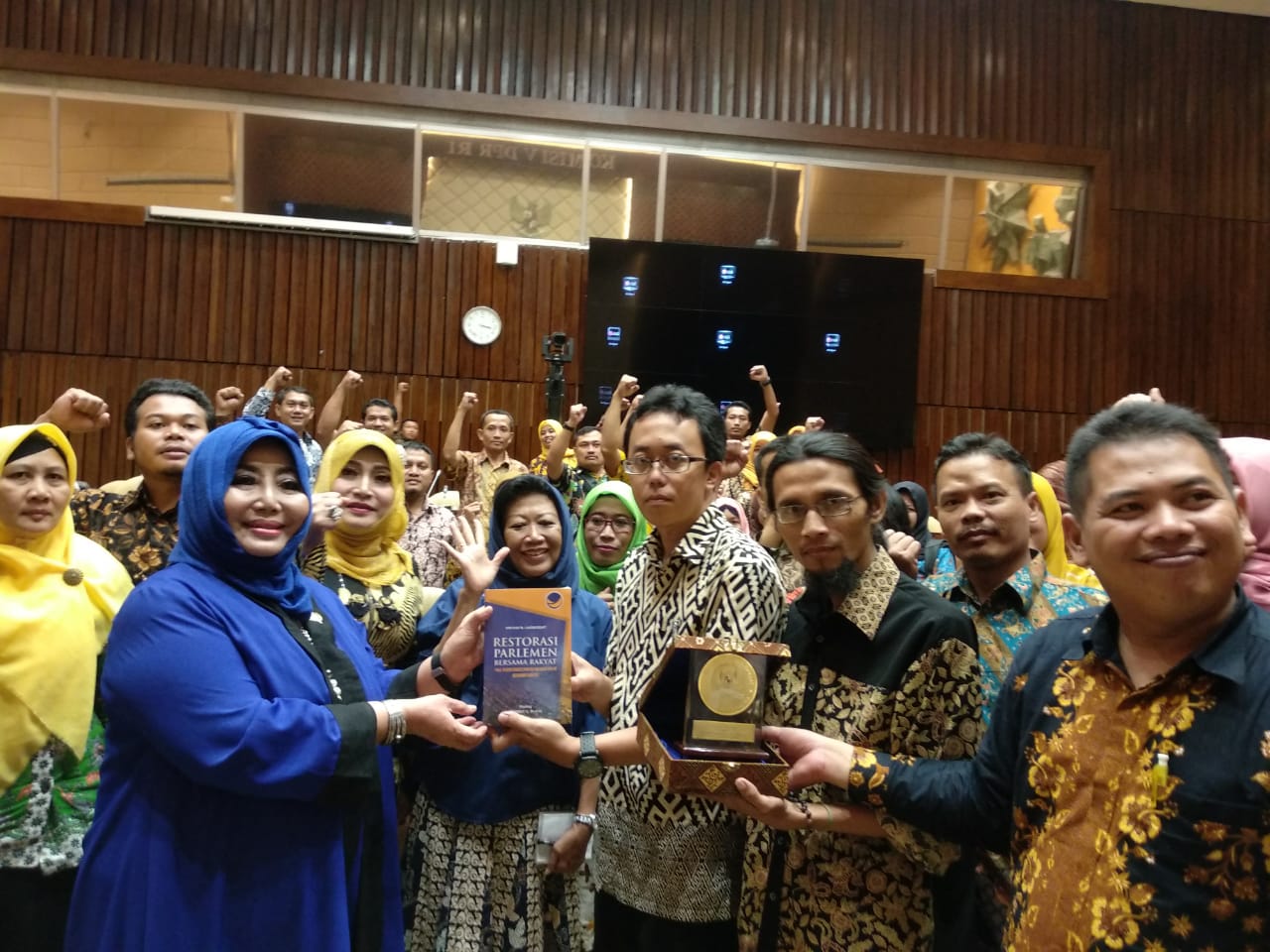 Fraksi Nasdem DPR RI Kawal Aspirasi Guru dan Pengajar Tidak Tetap se-Jawa Timur