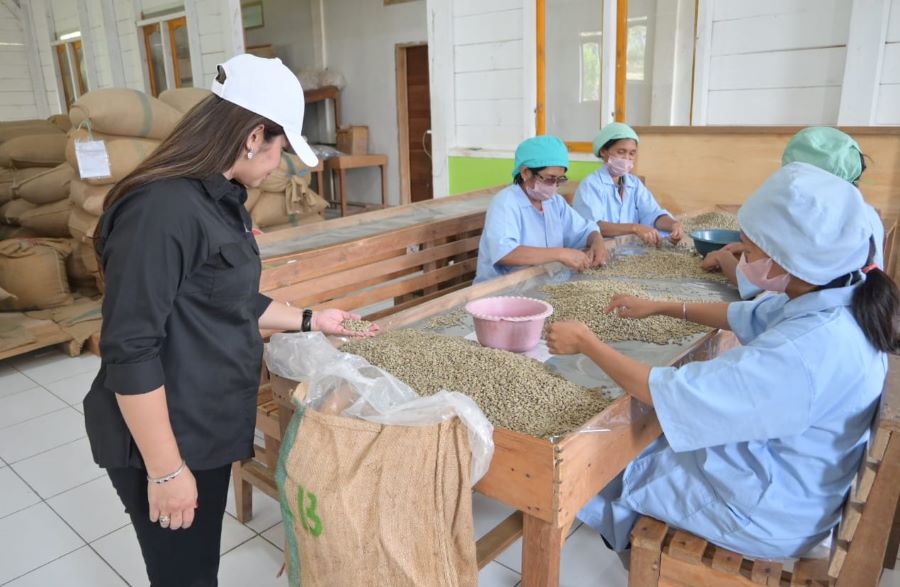 Eva Rataba Promosikan Toraja Destinasi Wisata Kopi