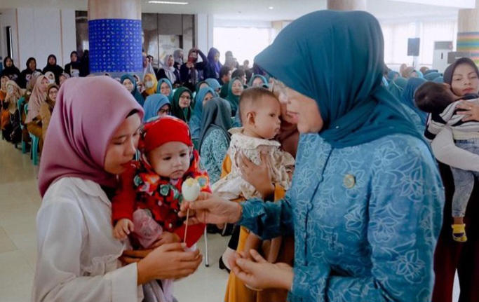 Hasnah Tekan Angka Stunting Melalui Gerakan One Day One Egg