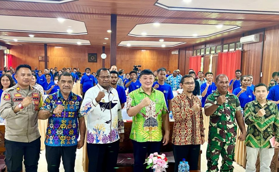 Rico Sia Buka Sosialisasi Pemetaan Batas Desa di Raja Ampat