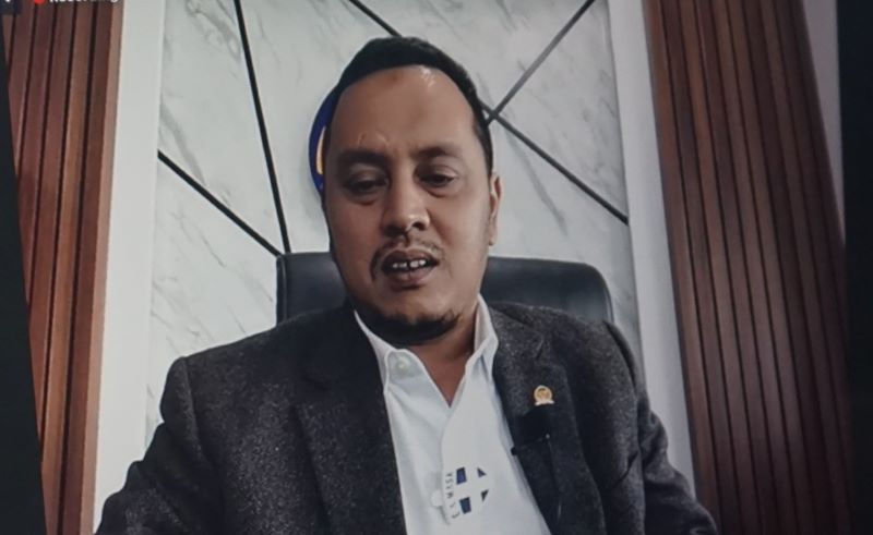 Usut Tuntas Insiden Tank TNI Tabrak Motor dan  Gerobak di Bandung