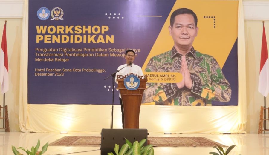 Gus Amri Dorong Guru Honorer Sukseskan Digitalisasi Pendidikan