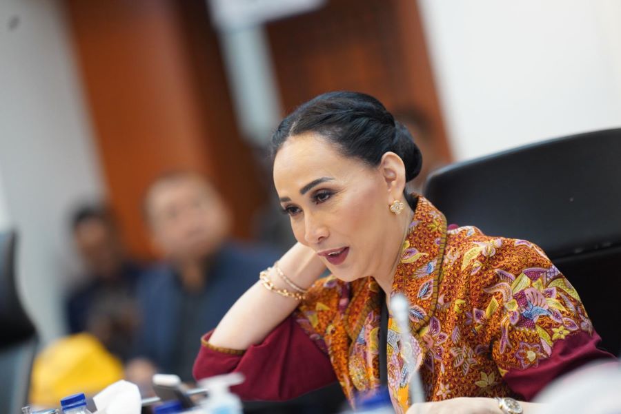 Amelia Tegaskan Sudah Saatnya Kurangi Ketergantungan pada Alpalhankam Luar Negeri