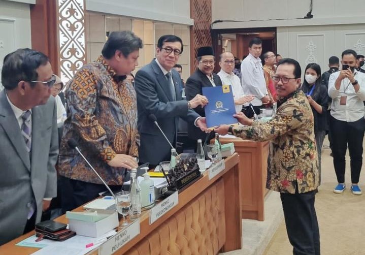 NasDem Nilai Perppu Ciptaker Antisipasi Guncangan Ekonomi Global