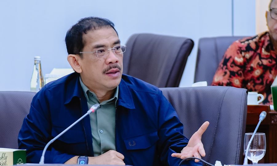 Asep Wahyuwijaya Nilai Pemotongan Hak Pekerja dan Pensiunan PT Pos tidak Pantas