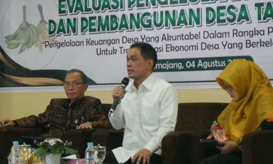 Charles Ingatkan Kades Hati-Hati Gunakan Dana Desa