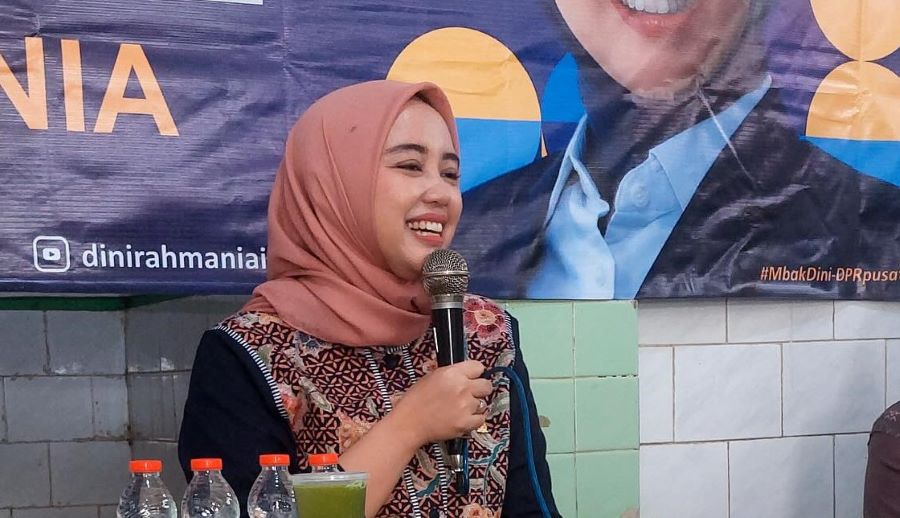 Ning Dini Berkomitmen Perjuangkan Tunjangan dan Insentif Guru Non-PNS
