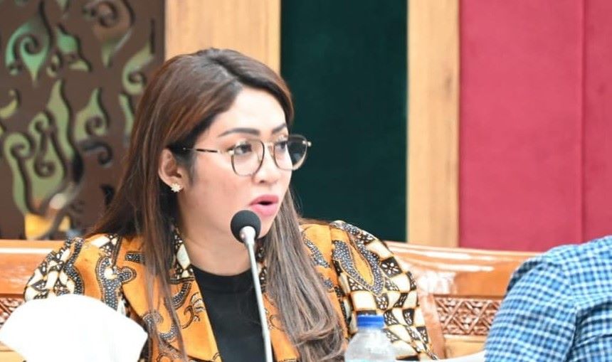 Eva Rataba Dorong Kemendikbud Kuatkan Program Pro Masyarakat
