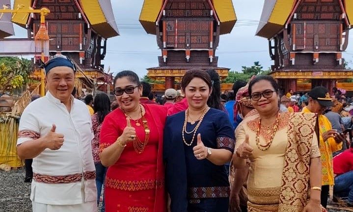 Eva Rataba Bangga Tongkonan Hadir di Manokwari