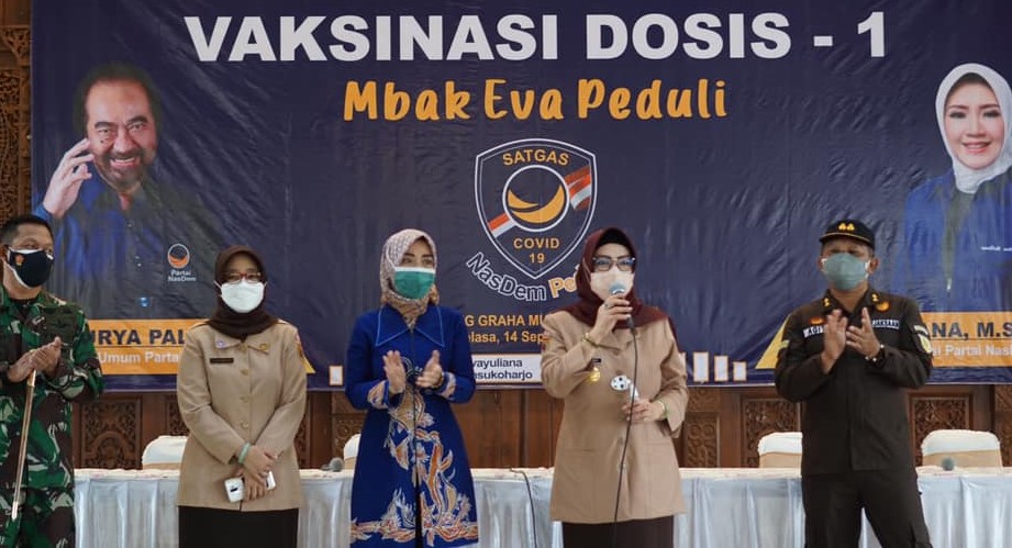 NasDem dan Eva Gelar Vaksinasi untuk Warga Sukoharjo