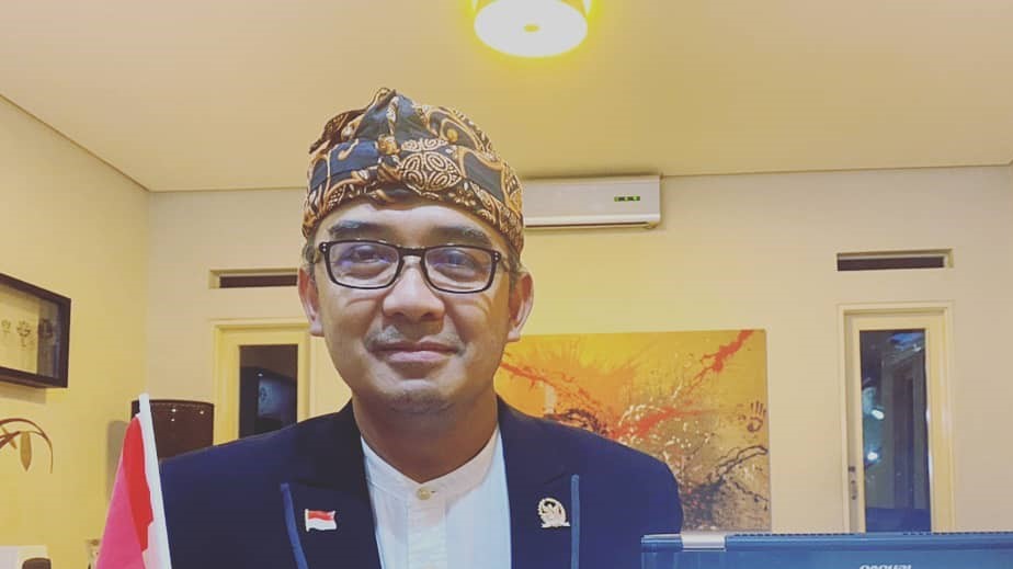 Farhan Pertanyakan Manfaat Jaringan 5G Masuk Indonesia