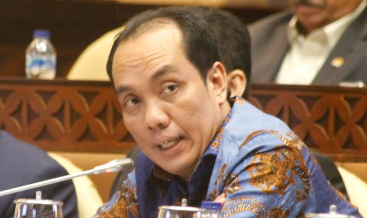Pemerintah Perlu Perkuat Sektor UMKM Hadapi Resesi
