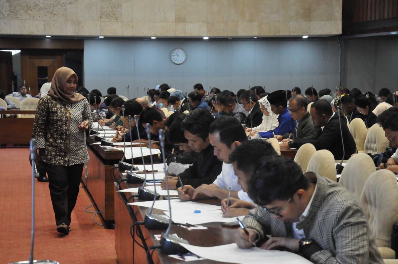 Antusiasme Peserta Tes Psikologi Seleksi Tenaga ahli Fraksi NasDem DPR RI