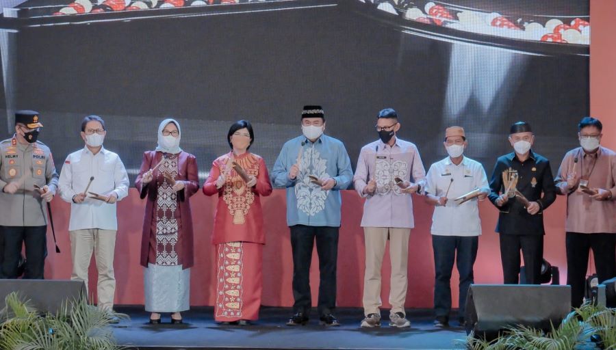 Keluarga Gobel Setia Jaga Adat Budaya Gorontalo