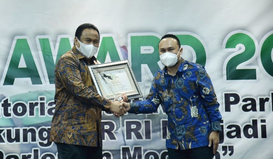Gobel Raih Award Pimpinan DPR Paling Aspiratif