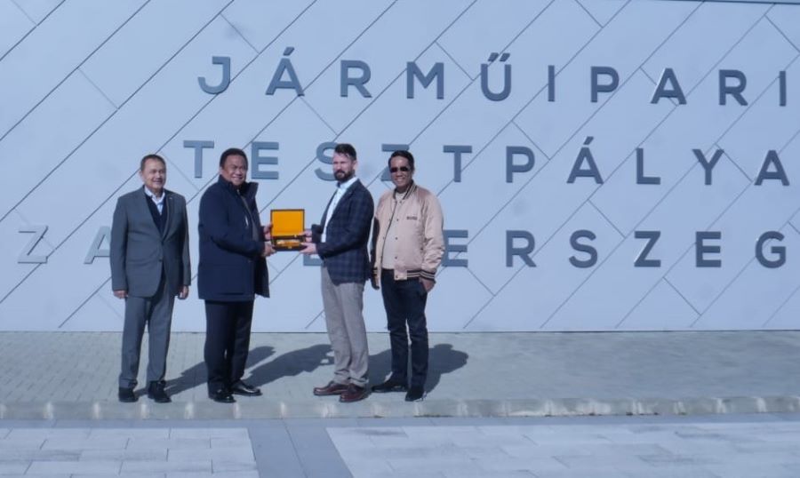 Gobel Tinjau Proving Ground di Hungaria