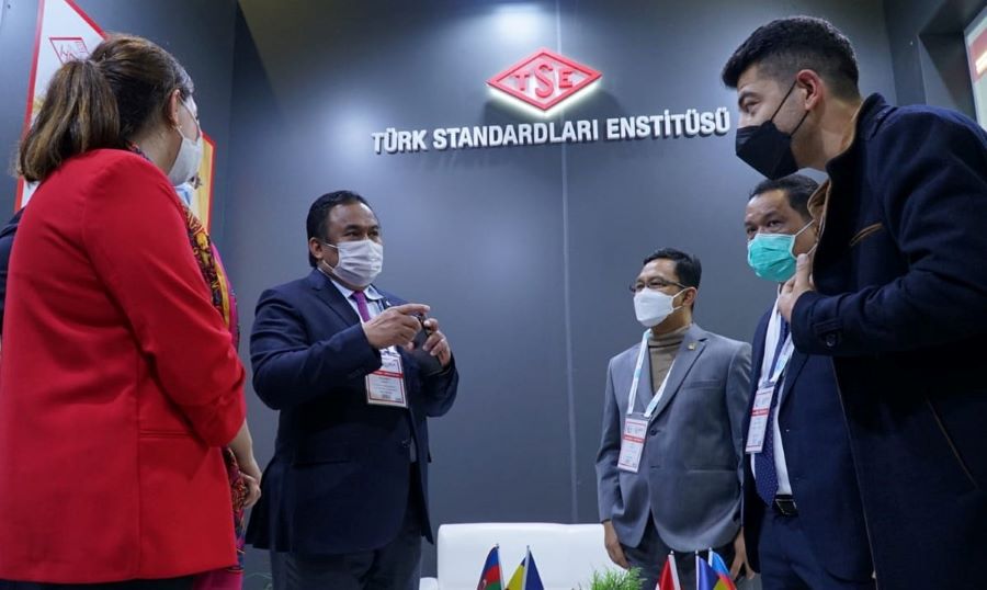 Gobel Tegaskan Perlu Ada Kesamaan Standard Halal Internasional