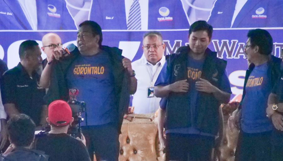 Gobel Hadirkan Anak-Istri untuk Buktikan Serius Membangun Gorontalo
