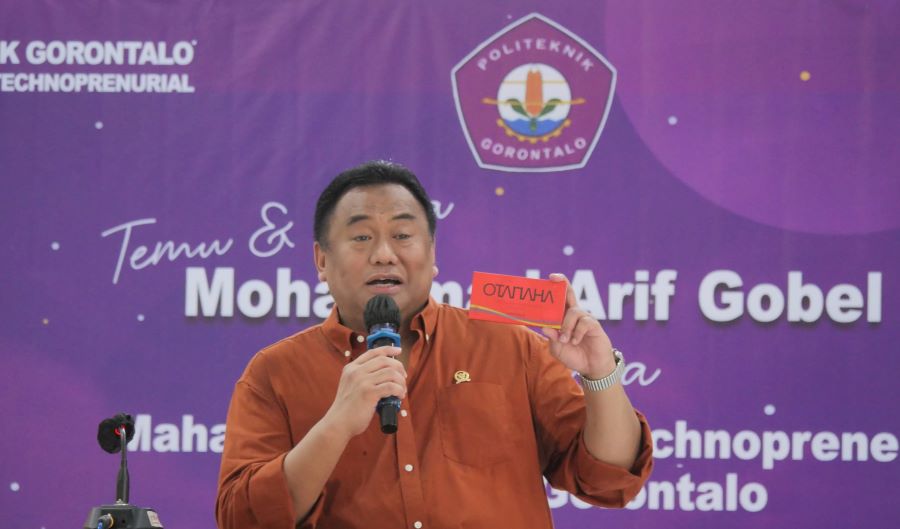 Gobel: Kualitas Diri  Lebih Utama dari Ijazah