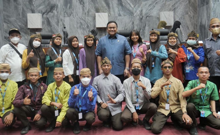 Gobel Ajak Pramuka Gorontalo Bangun Kampung Halaman
