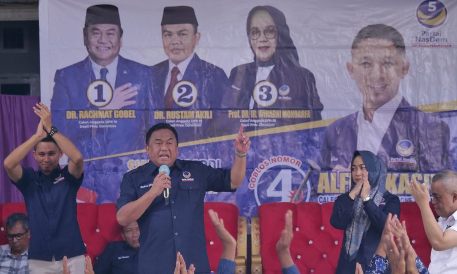 Gobel Akui Memperhatikan Semua Warga Gorontalo