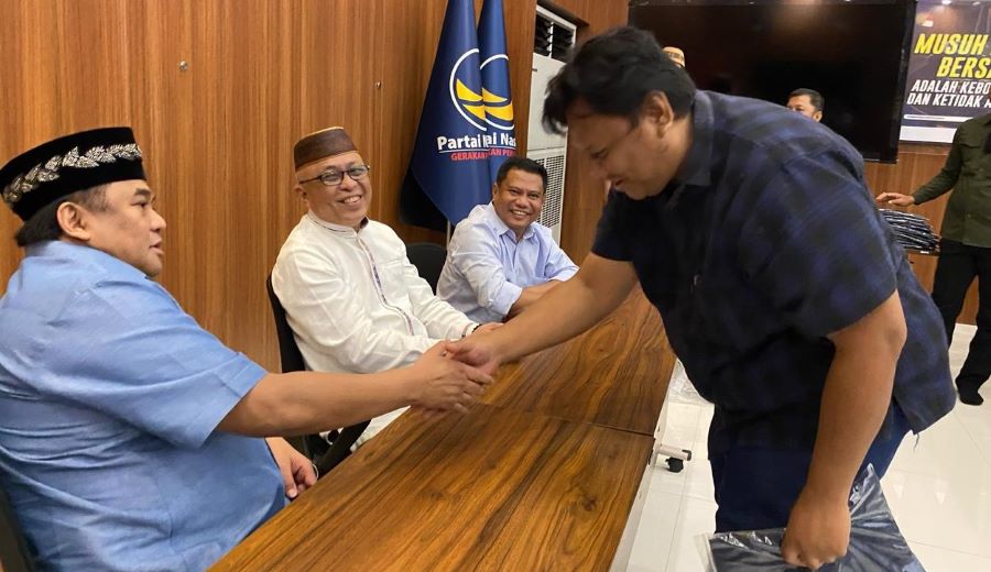 Gobel Apresiasi Peran Sopir Taksi Bandara Promosikan Pariwisata Gorontalo