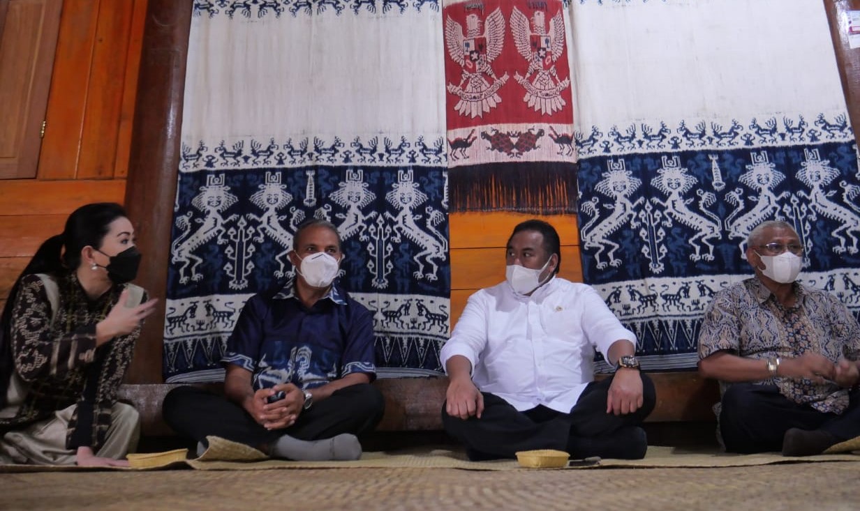 Gobel Minta Pemerintah Tetapkan KLB di Bencana NTT