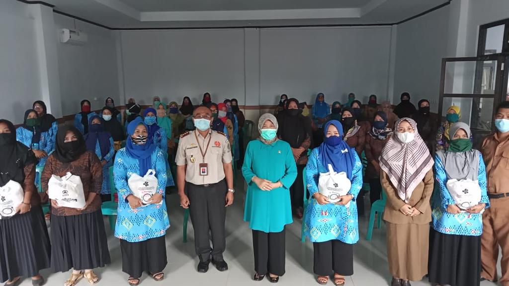 Tenaga Medis, Nonmedis Dapat Asupan Gizi Imunitas