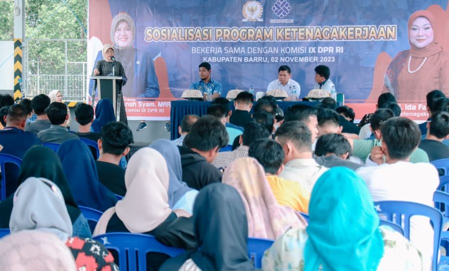 Hasnah Ingin Pastikan Seluruh Pekerja Dapat Jaminan Ketenagakerjaan
