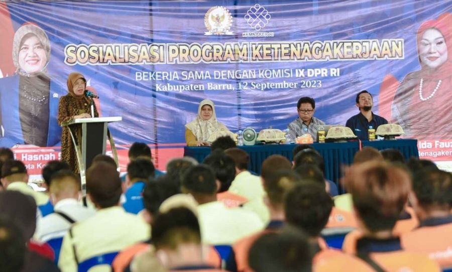 Hasnah Gelar Sosialisasi Program Ketenagakerjaan untuk Pekerja PLTU Barru