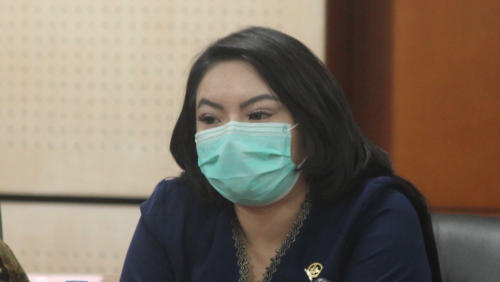 Hillary Minta PLN Atasi Keluhan Warga Talaud