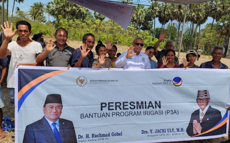 Jacki Uly Bangun Irigasi Pertanian untuk Masyarakat Raeloro Sabu Raijua