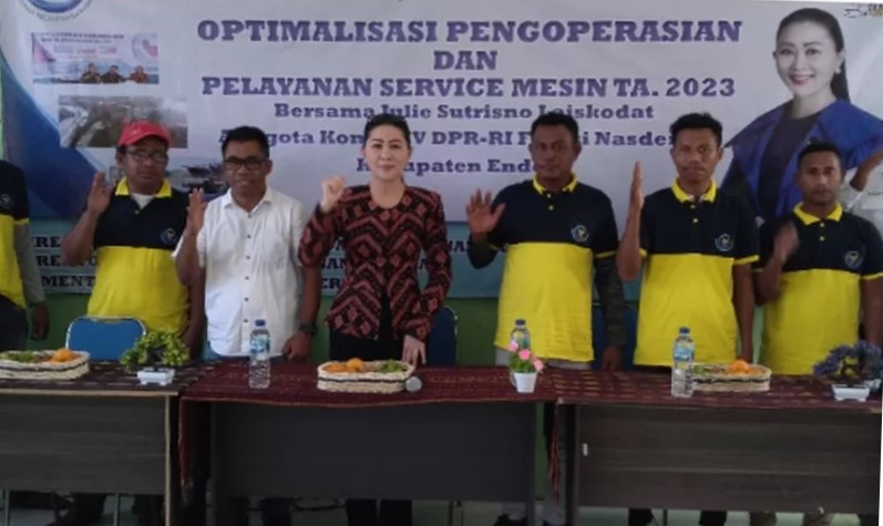 Julie Sutrisno Minta KKP Beri Perhatian Khusus kepada Nelayan Ende