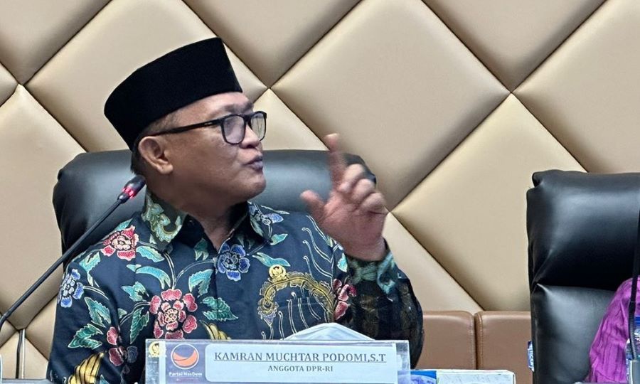 Kamran Podomi Ajak Seluruh Masyarakat Jaga Demokrasi