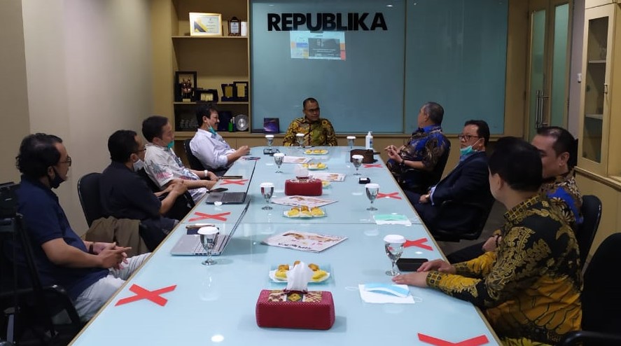 Fraksi NasDem DPR Berkunjung ke Republika