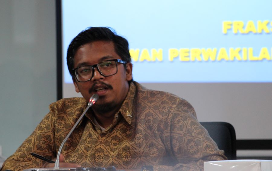 Kementerian Kominfo Didesak Batasi Situs Negatif