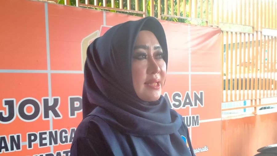 Lisda Hendrajoni Lanjutkan Laporan ke Bawaslu