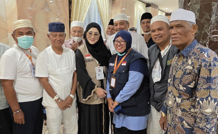 Saat Bertemu Timwas Haji, Jemaah Asal Sumbar Minta Sambalado