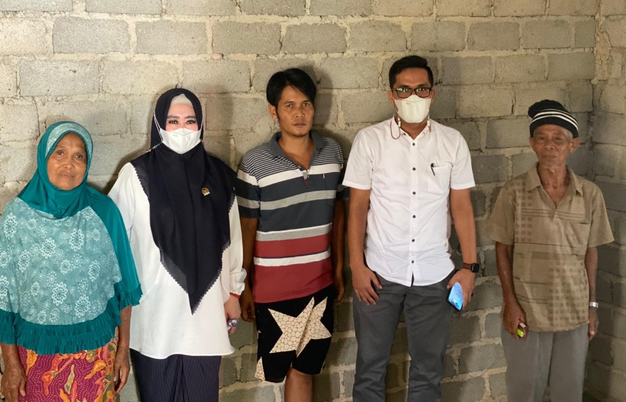 Kaki Palsu untuk Agusmar
