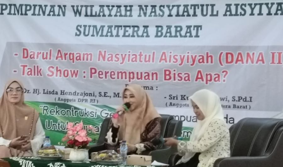 Lisda Hendrajoni: Perempuan Harus Menjadi Agen Perubahan