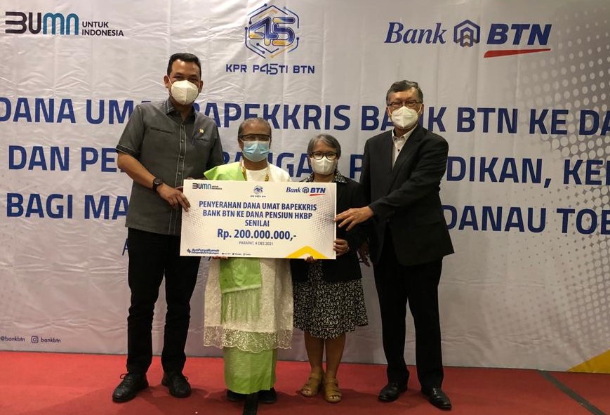 Martin Sampaikan Dana Pensiun untuk HKBP