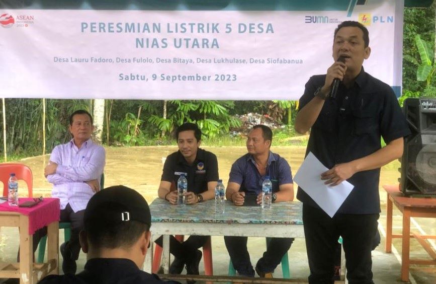 Martin Dorong 52 Desa di Nias Dapat Aliran Listrik