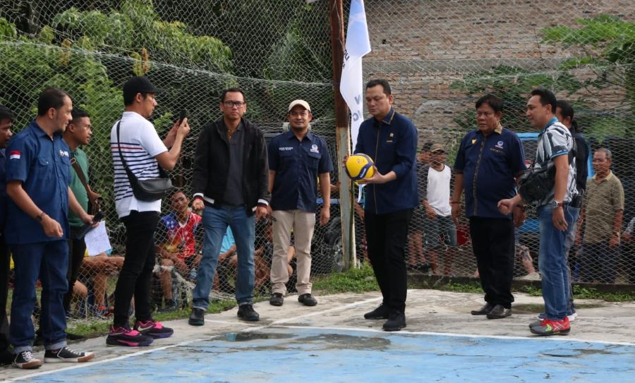 Martin Manurung Gelar Turnamen Voli di Labusel