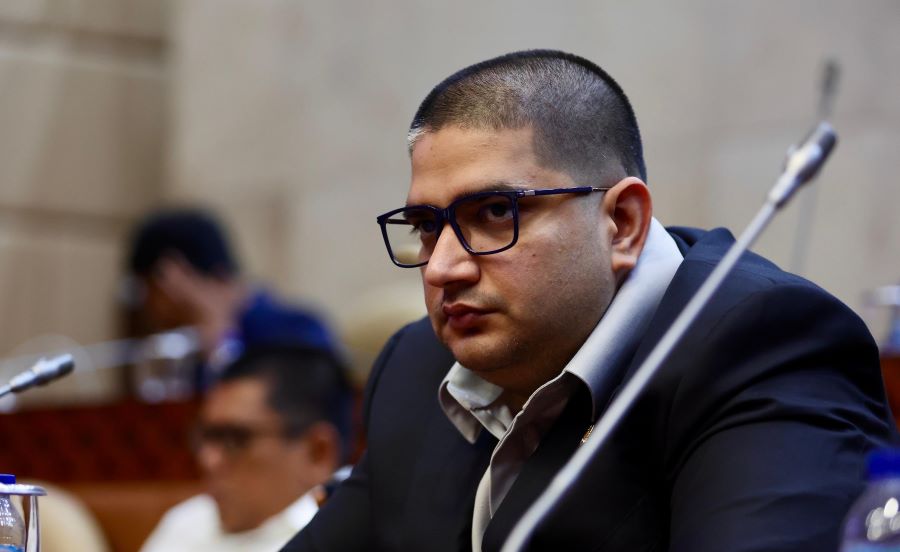 Rajiv Minta Tindak Tegas Perusahaan Nakal yang Memprodusi Pupuk Palsu