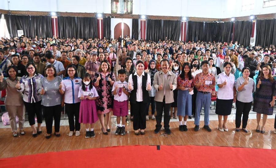 Sebanyak 1.900 Pelajar di Makale Terima Beasiswa PIP Jalur Aspirasi