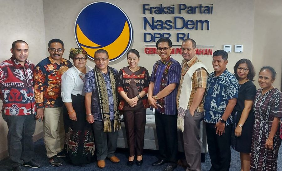 Ratu Wulla Terima Aspirasi Soal Isu Kesehatan di Sumba Tengah