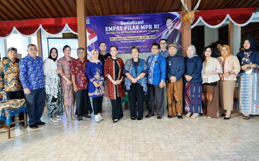 Budaya Kendalikan Politik agar Tetap Bermartabat