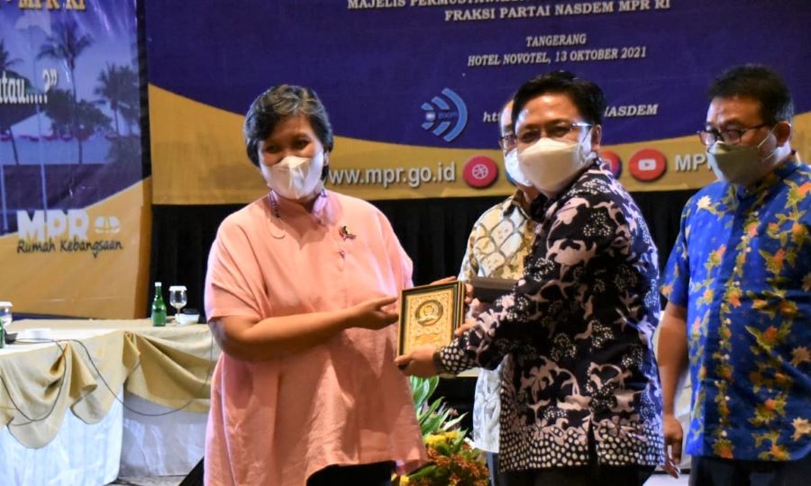 Mayoritas Masyarakat belum Butuh Amendemen UUD 1945