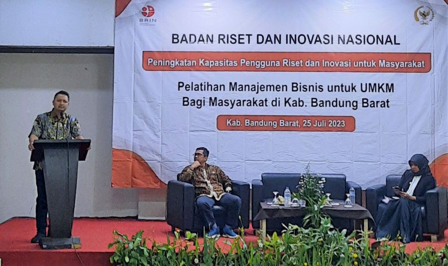 Rian Firmansyah Gelar Pelatihan UMKM di Bandung Barat